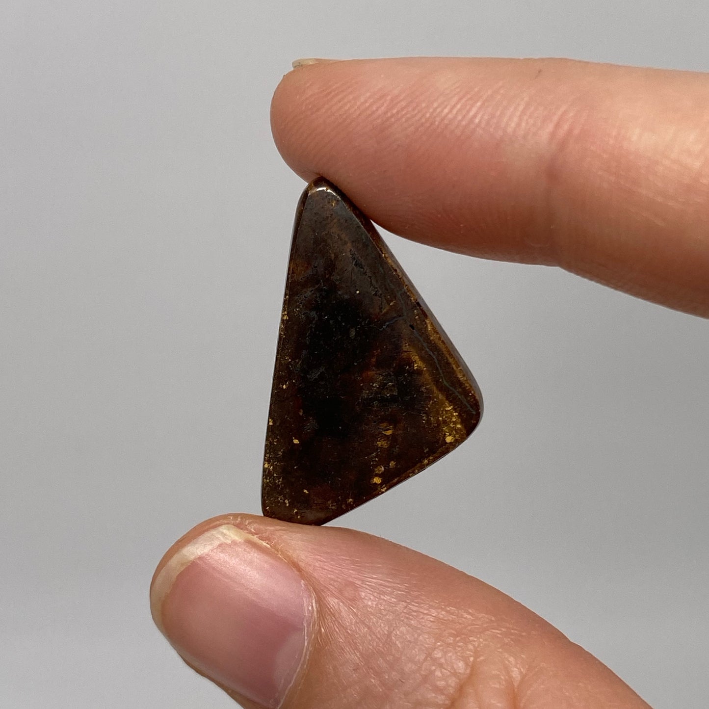 13.35 Ct triangle boulder opal