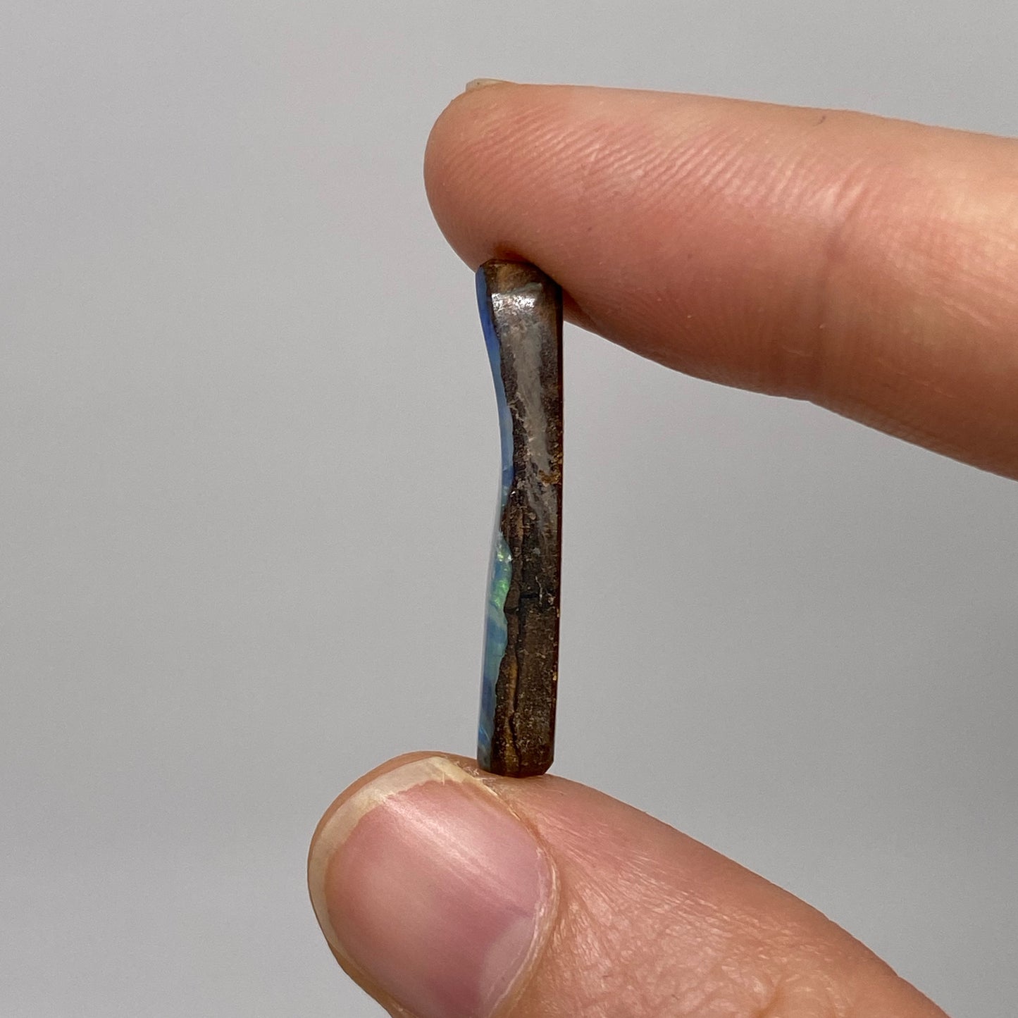 13.35 Ct triangle boulder opal