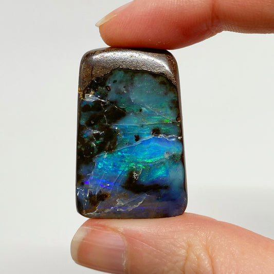 125 Ct small boulder opal specimen